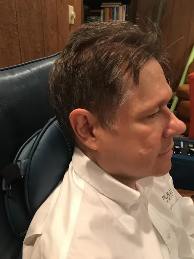 Focusing on the Neck neck