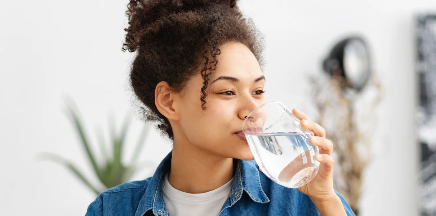 Improving Workplace Wellness: PEMF Strategies for Desk Workers Staying hydrated_